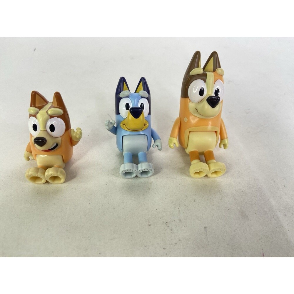 Bluey Bingo Chilli Mom Mum Family Figure Replacement Toy Lot of 3